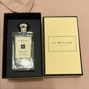 Jo Malone London Cologne in Elegant Glass Bottle